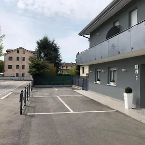 https://alloggi-al-melograno.hotelslidodijesolo.com